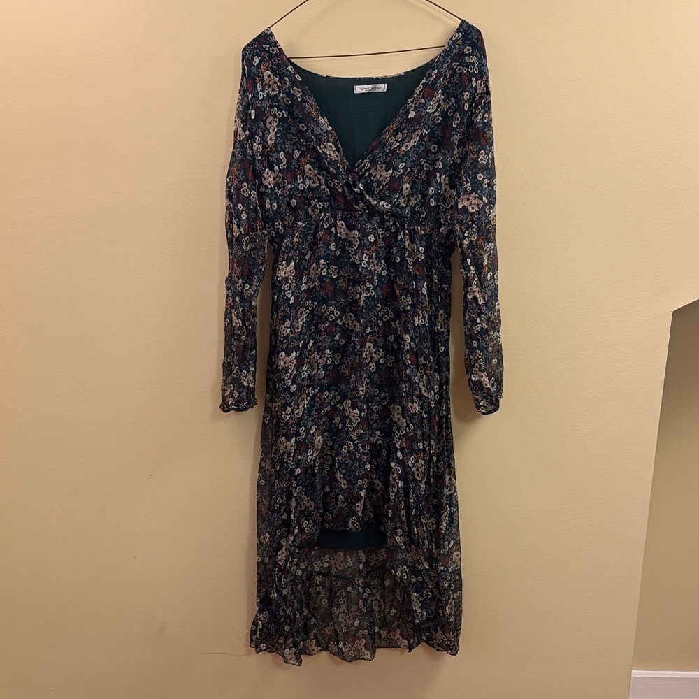 Chic Floral Long Sleeve Dress